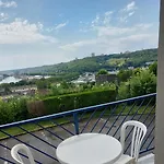 : Vue Panoramique Sur La Seine Avec Parking Appartement Rouen